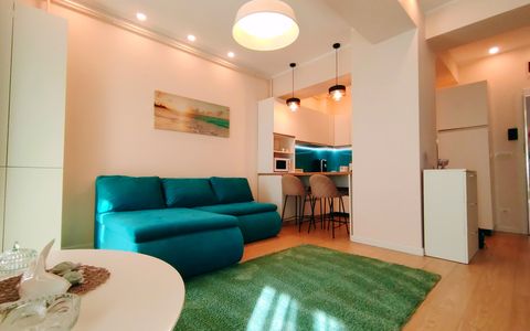 APARTAMENT PREMIUM DE INCHIRIAT CU 2 CAMERE| VEDERE LA LAC |MAMAIA  NORD