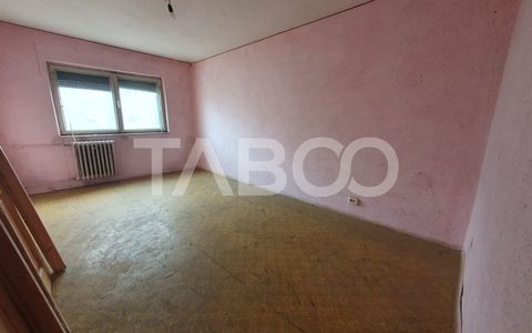 Apartament 2 camere decomandat 45 mp utili zona Plopului