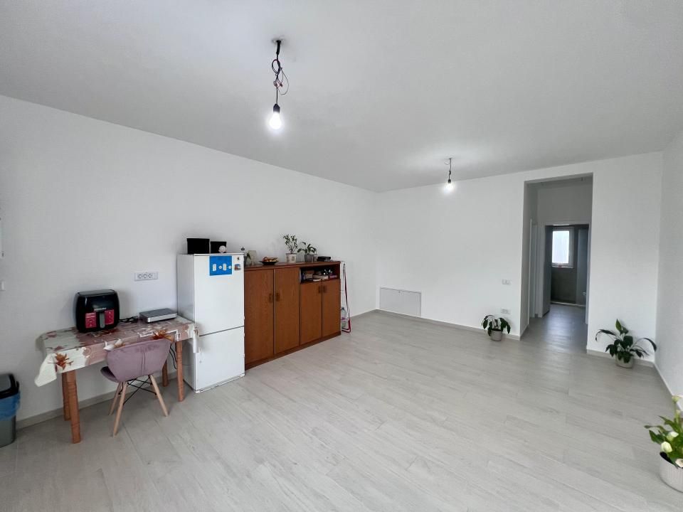 Apartament 2 camere, 44 mp utili + terasa 20 mp - Mosnita Veche – fotografia 2 din 8