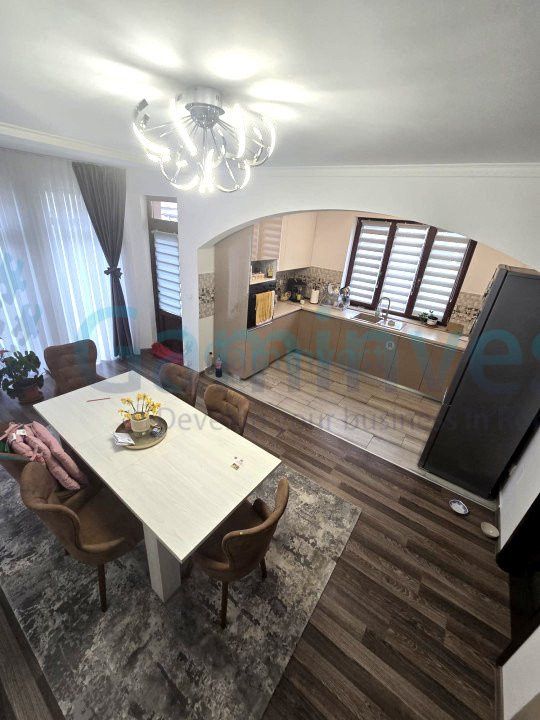 Casa cu 4 camere de vanzare, zona linistita, Santandrei, Bihor V4050 – fotografia 3 din 20