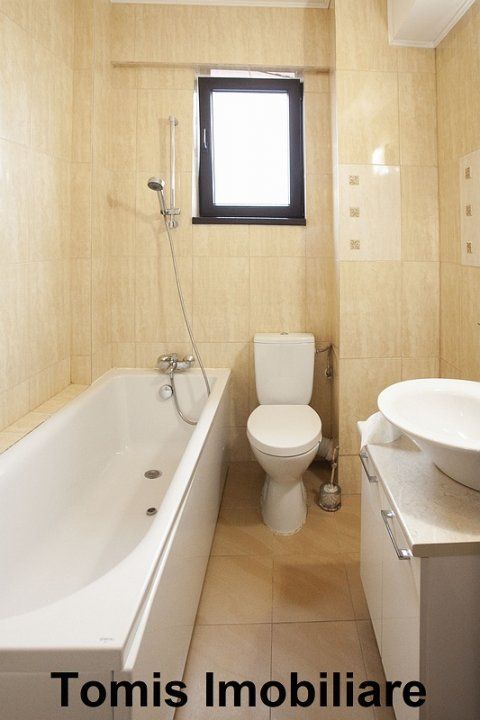 Constanta - Tomis plus - Apartament 3 camere, decomandat, termen lung – fotografia 13 din 16