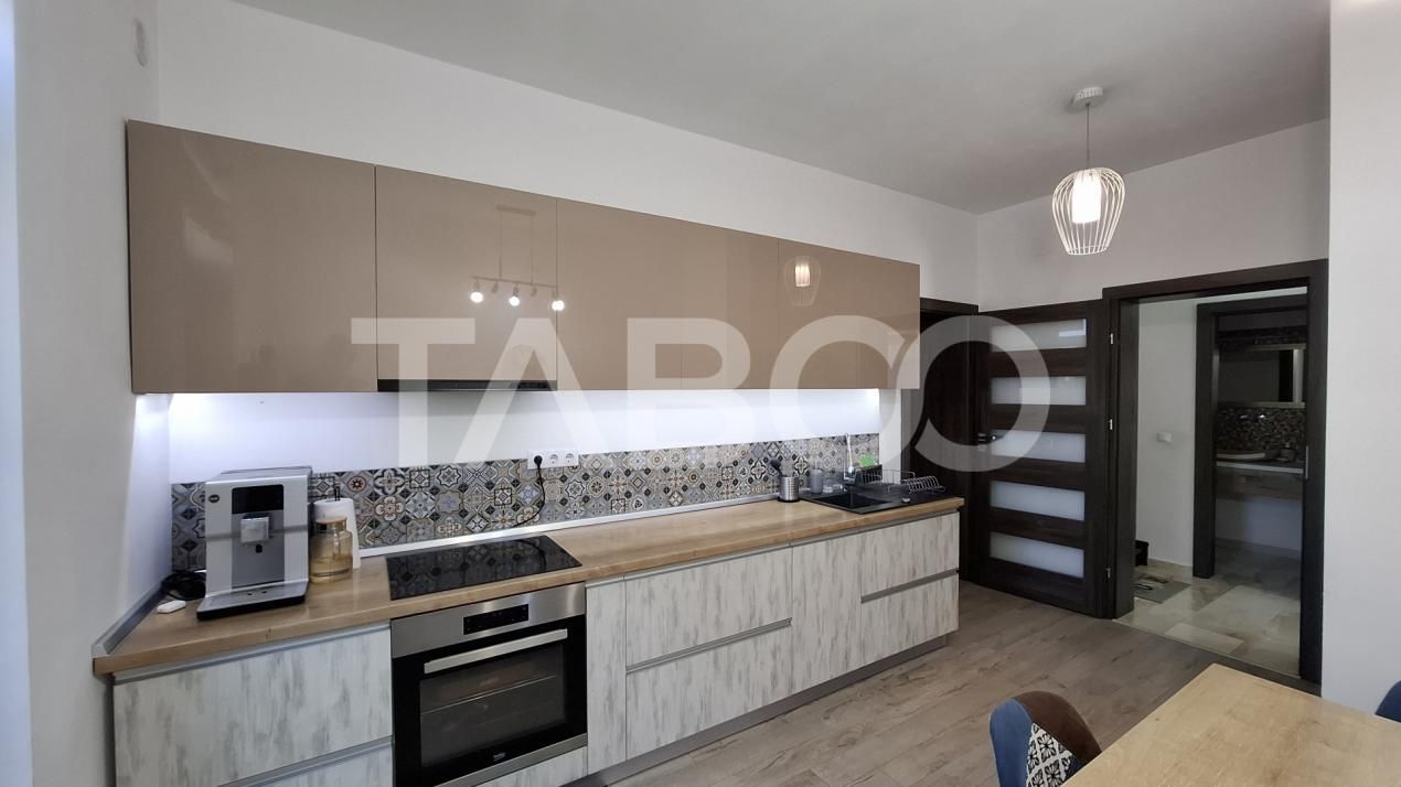 Casa moderna de vanzare tip qvadruplex 3 in 1 in Selimbar Sibiu – fotografia 9 din 26