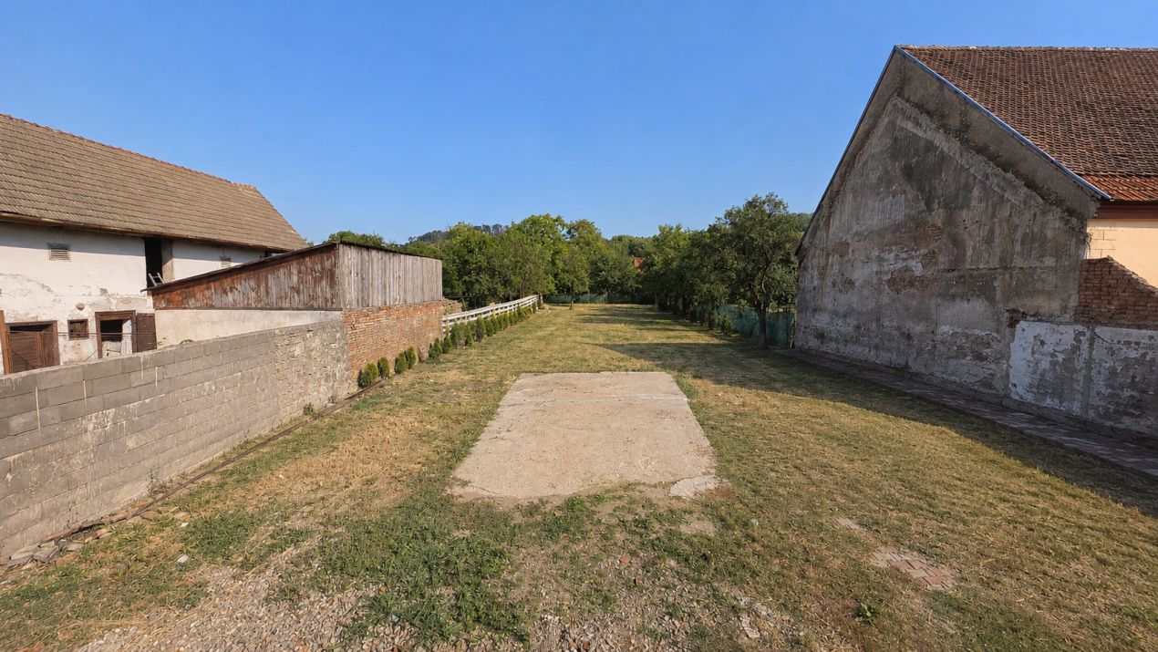 Proprietate deosebita | Teren 1.692 mp  |Tarlungeni Centru | – fotografia 34 din 36