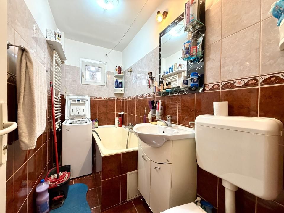 Apartament spatios, 4 camere, mobilat/utilat cu boxa in CF - zona Dacia – fotografia 9 din 11