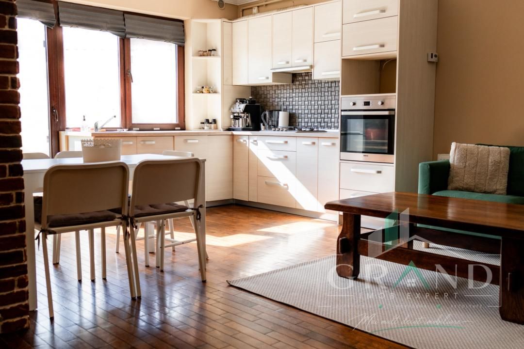 Apartament 2 camere de vanzare , Floresti – fotografia 1 din 8