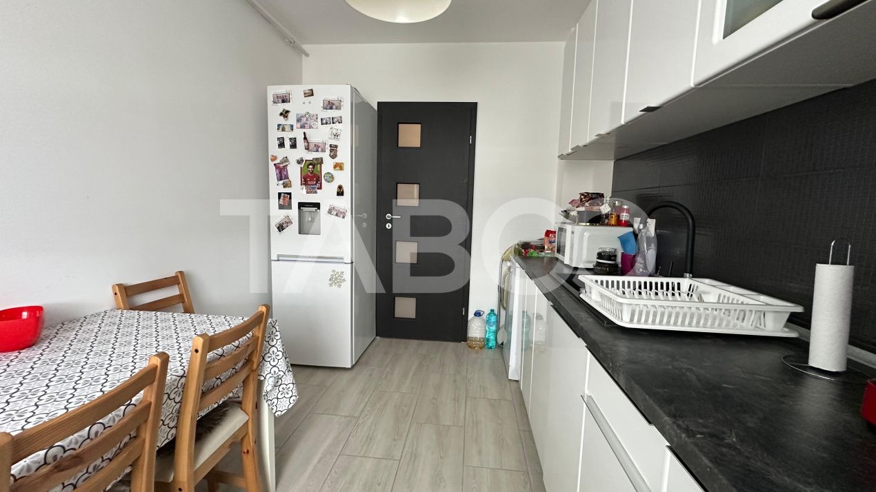 Apartament 55 mpu 2 camere loc de parcare zona Arhitectilor Sibiu – fotografia 9 din 9