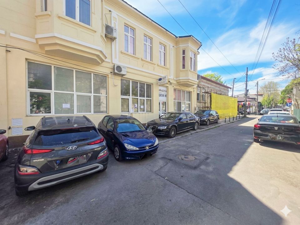 Investiție Strategică Ultra-Central, Tomis Mall - Cladire reconsolidata complet! – fotografia 1 din 11
