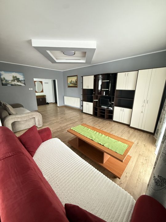 Apartament 3 camere Campului – fotografia 1 din 14