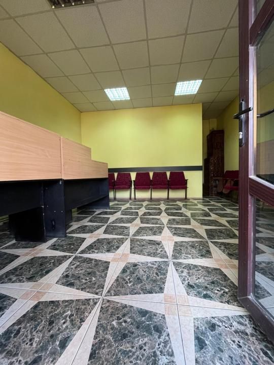 Casă în centrul comunei Corbii Mari, ideală pentru birouri, cabinet sau locuit – fotografia 4 din 14
