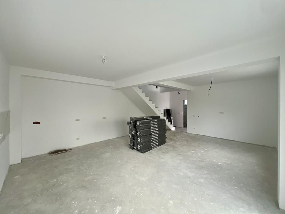 Duplex 4 camere, 100mp utili +12mp terasa, pozitie excelenta -Giroc – fotografia 2 din 11