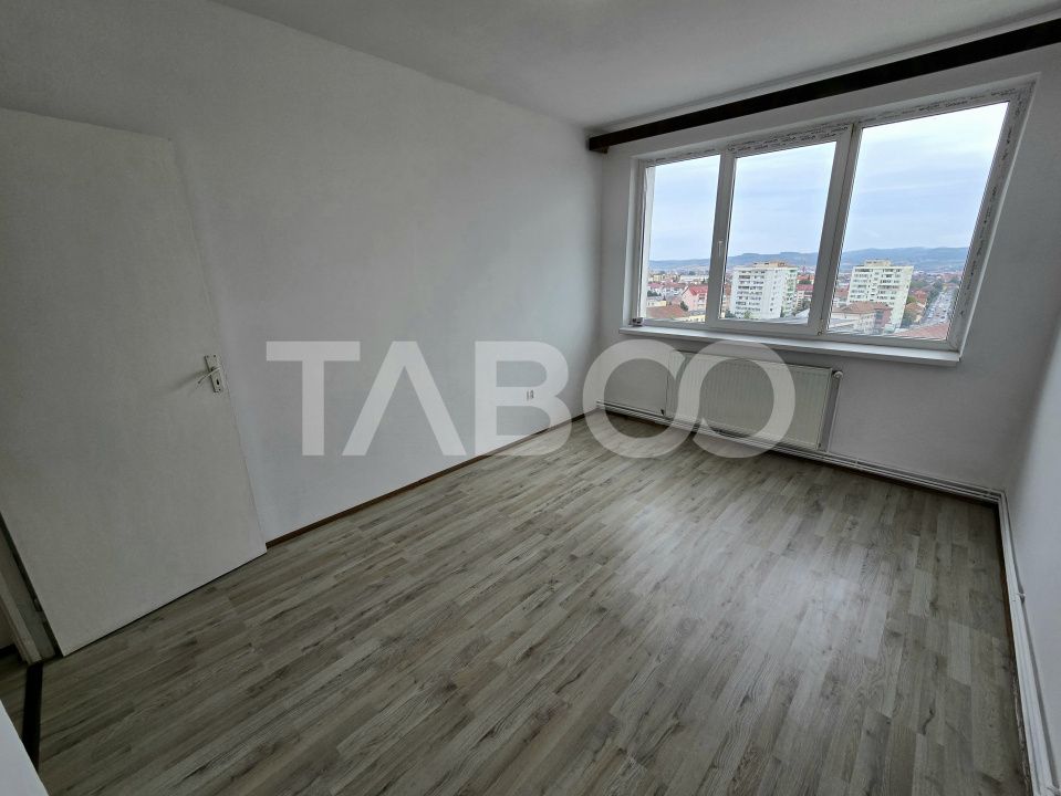 Apartament decomandat de vanzare cu 3 camere balcon zona Mihai Viteazu – fotografia 16 din 19