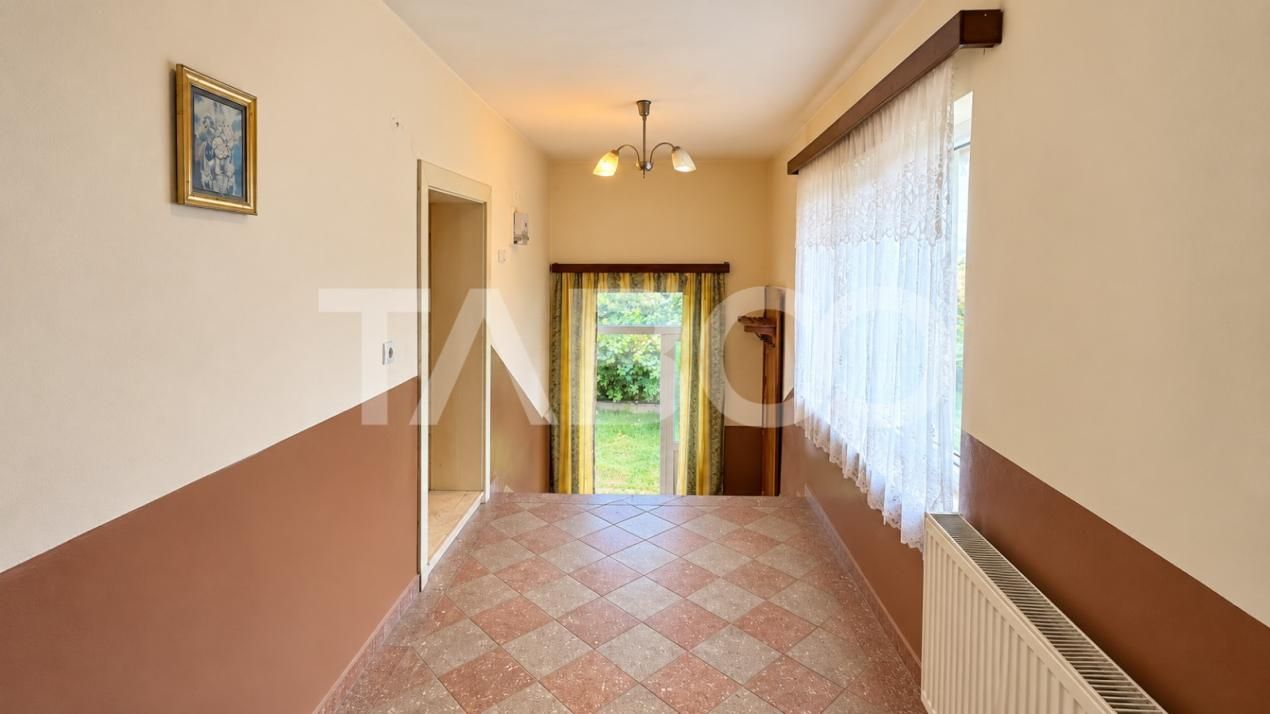 Casă individuala de vanzare cu 800 mp de teren in sat Rusi din Sibiu – fotografia 2 din 9