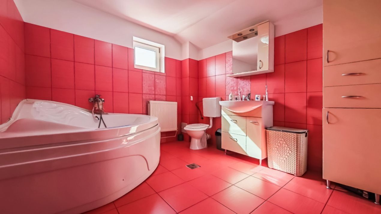 Casă individuală cu 4 dormitoare și curte, în Cumpăna–potrivită pentru o familie – fotografia 8 din 21
