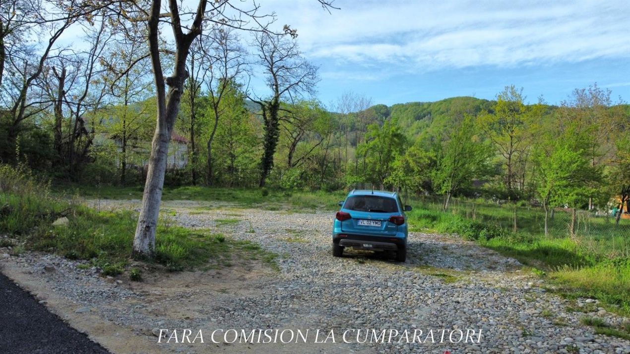 TEREN 992 MP LANGA STATIUNEA BAILE OLANESTI – fotografia 4 din 12