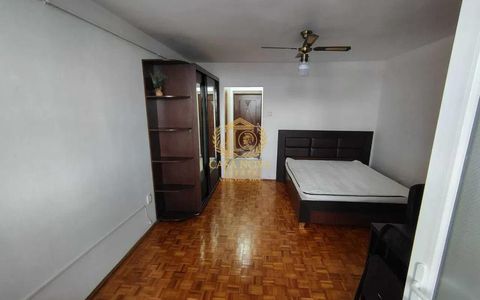 Garsoniera 29mp, balcon 3mp, aer conditionat, zona Iulius Mall