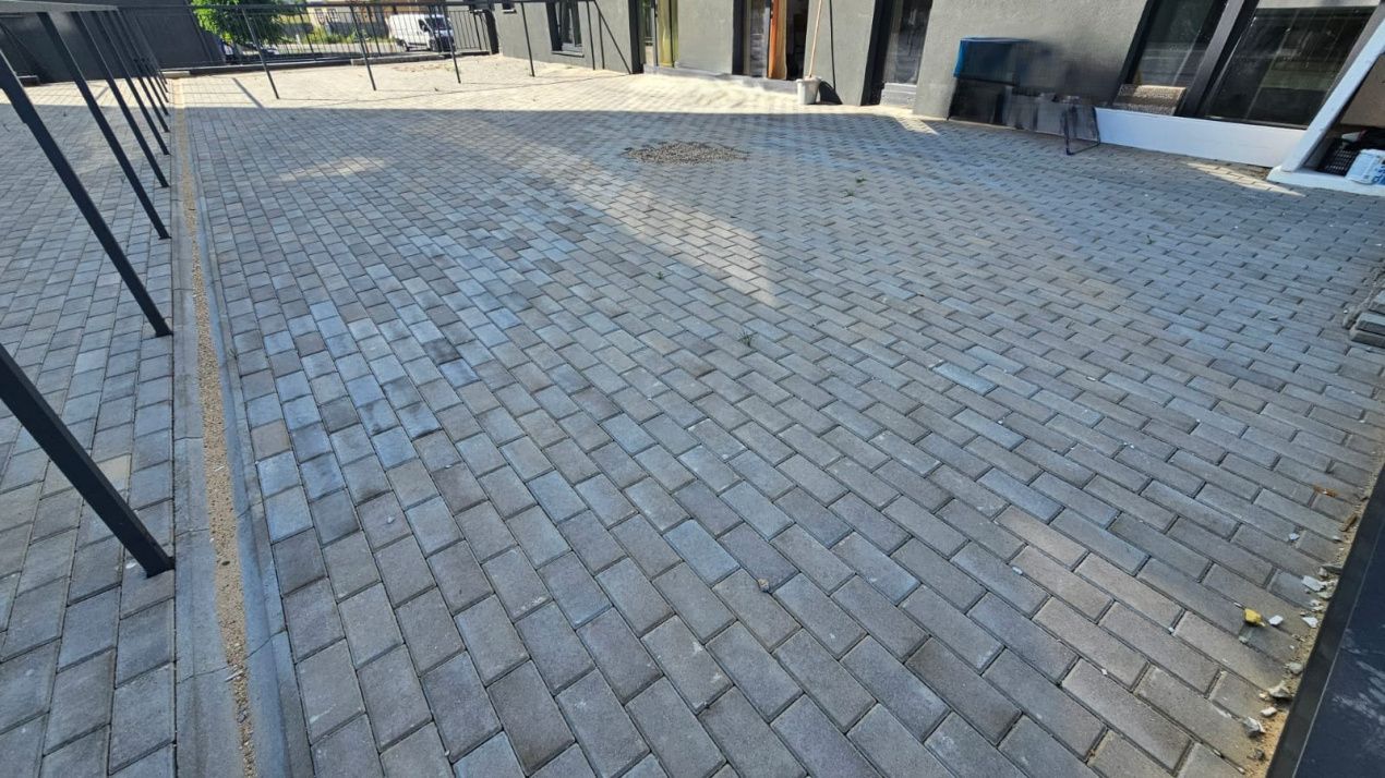 Apartament 3 camere, bloc nou, terasa 80 mp,mobilat modern, Zona Tineretului! – fotografia 7 din 9