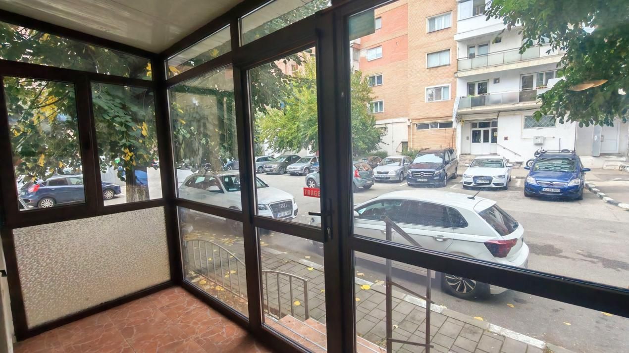 BIROURI- CABINETE, ZONA CENTRALA - 85 MP, PARTER – fotografia 1 din 16