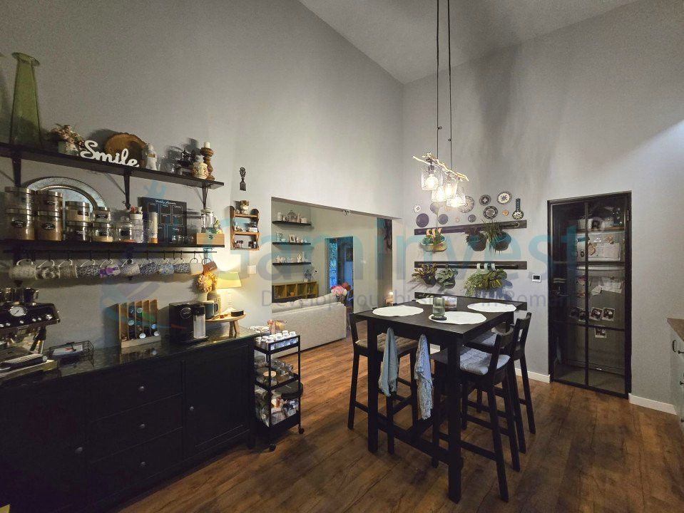 Casa exclusivista cu 5 camere de vanzare,Oradea,Bihor – fotografia 5 din 31