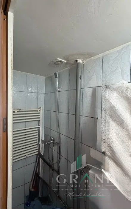 OPORTUNITATE DE INVESTIȚIE/GARSONIERĂ CU CENTRALĂ PROPRIE/MĂNĂȘTUR–CAL.FLORESTI – fotografia 9 din 10