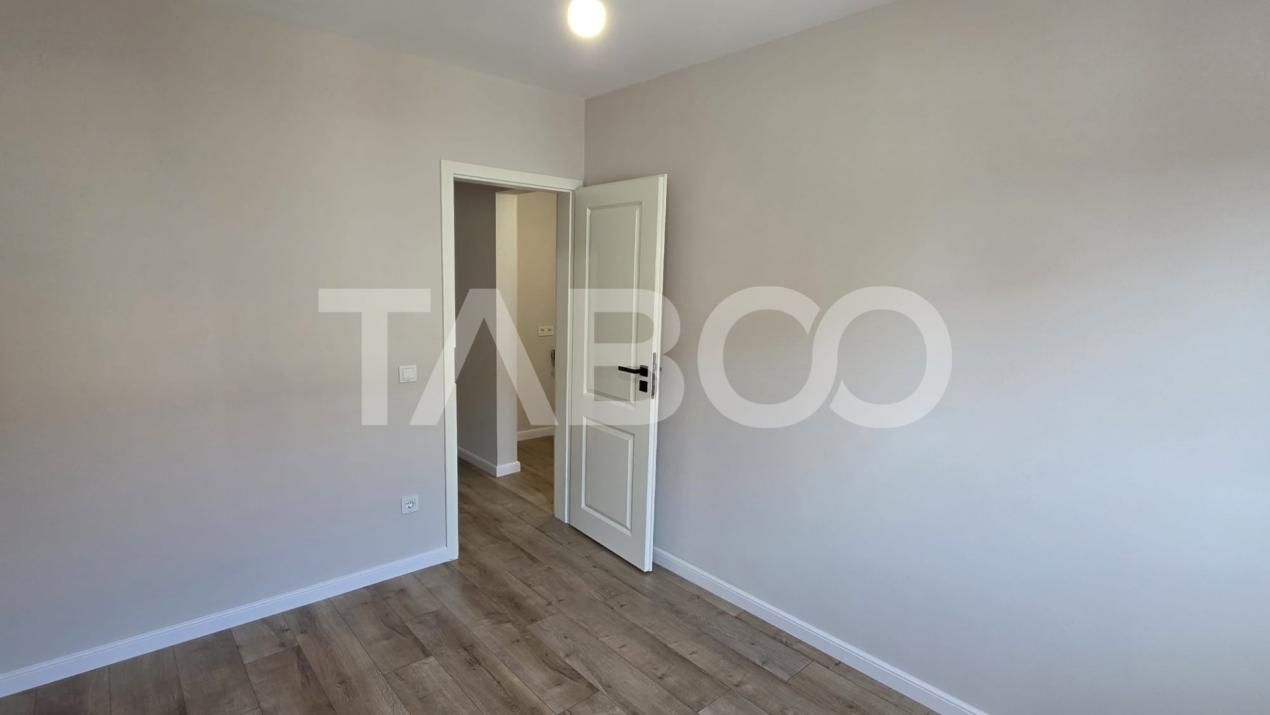 Apartament cu 3 camere central ultrafinisat de vanzare in Sebes – fotografia 10 din 10