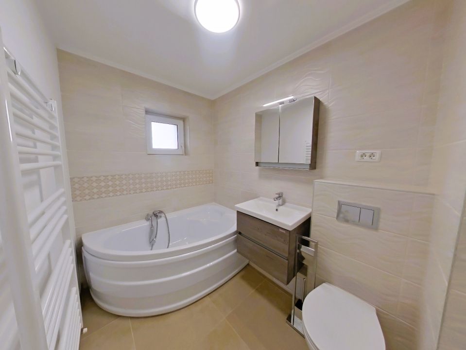 Apartament 3 camere decomandat, renovat integral, suprafata generoasa – fotografia 11 din 11