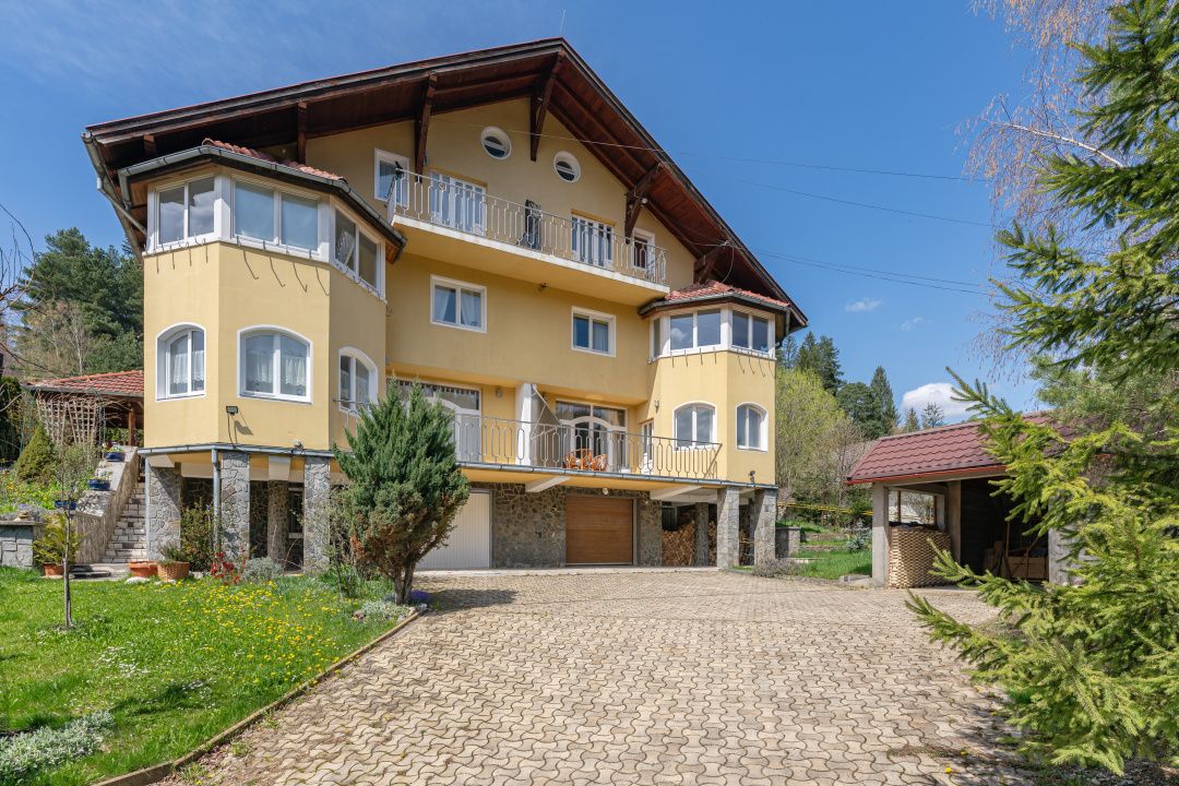 Vilă tip duplex în mijlocul naturii | 6 camere | Garaj, terasă și 5 dormitoare – fotografia 2 din 17
