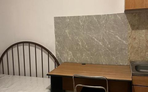 Apartament 1 camera, 17 mp utili, etaj 4 cu acoperis - Girocului