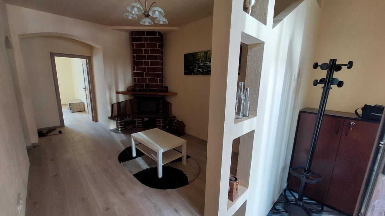 Apartament 3 camere, la casa, 73 mp utili, 35 mp curte, parter-Iosefin – fotografia 2 din 9