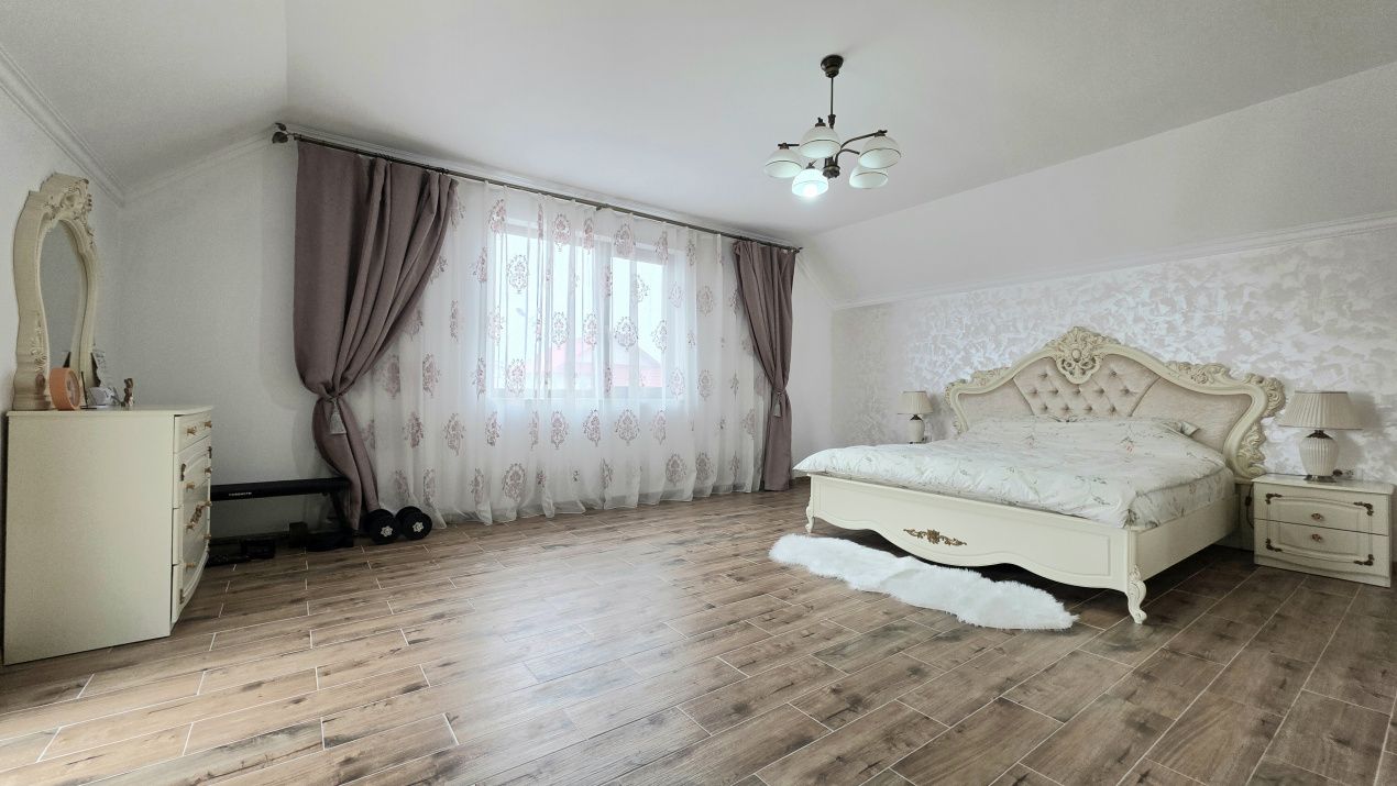 Vilă P+1 spațioasă – Năvodari, zona centrală – fotografia 10 din 29