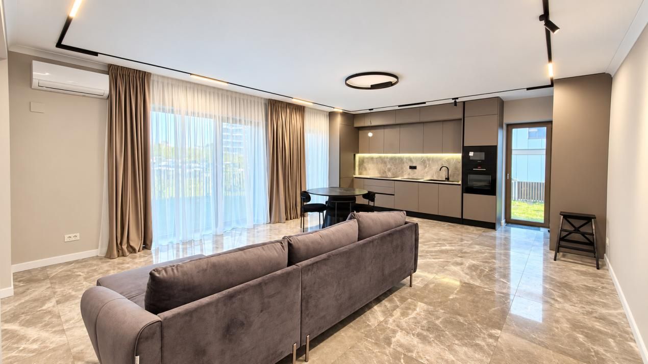 Apartament 2 camere cu grădină privată – fotografia 1 din 12