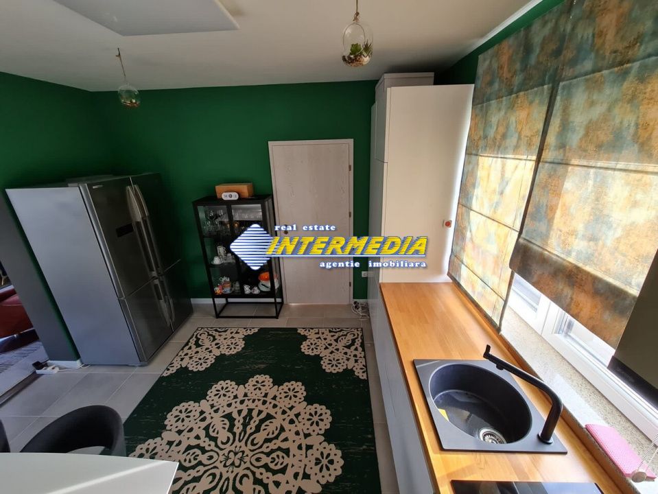 Casa individuala P+1 deosebita de vanzare in Alba Iulia zona Cetate – fotografia 13 din 17