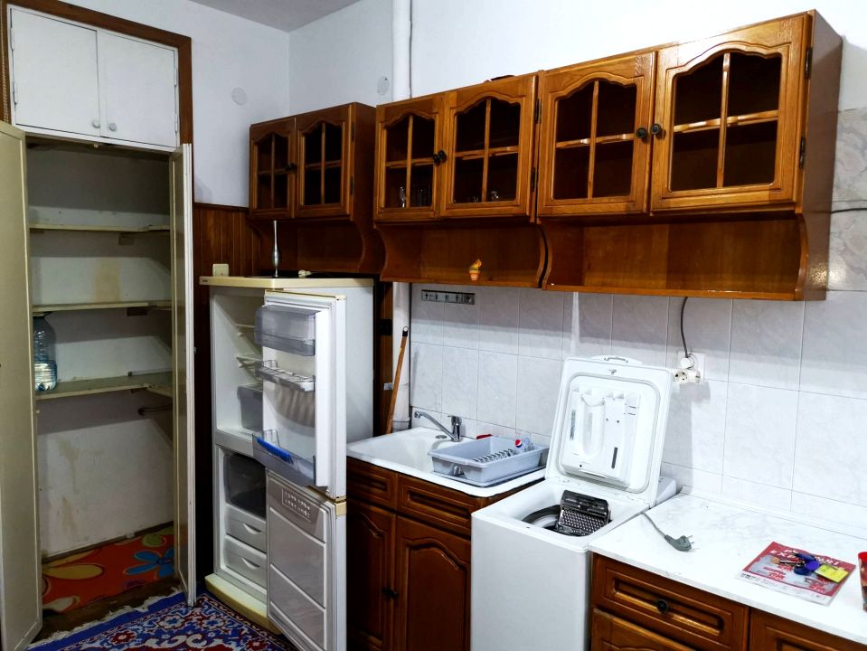 Apartament 2 camere, mobilat și utilat, cu potențial de recompartimentare, Gruia – fotografia 6 din 7