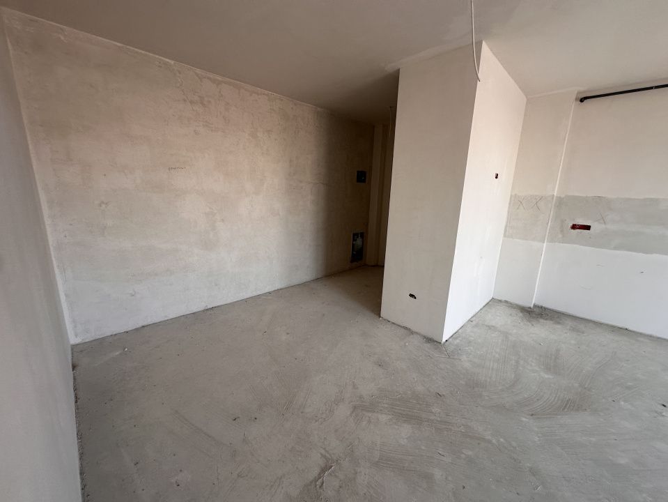 APARTAMENT 3 CAMERE I CETATE BLOC NOU I FINISAT LA CHEIE I ETAJ 1 I – fotografia 2 din 7