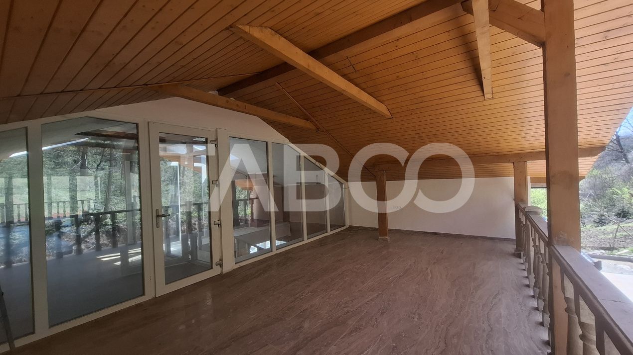 Casa de vanzare 405 mp utili 2 garaje 250 mp terase Slimnic Sibiu – fotografia 7 din 19