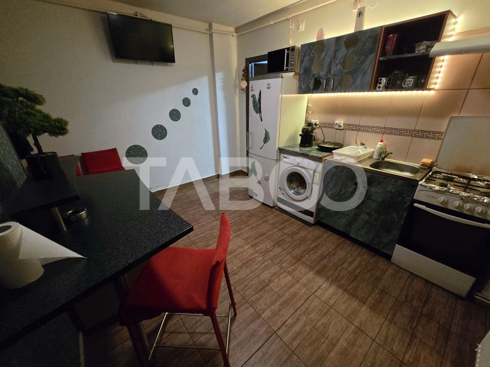 Garsoniera decomandata 28 mp utili mobilata utilata zona Tilisca Sibiu – fotografia 4 din 9