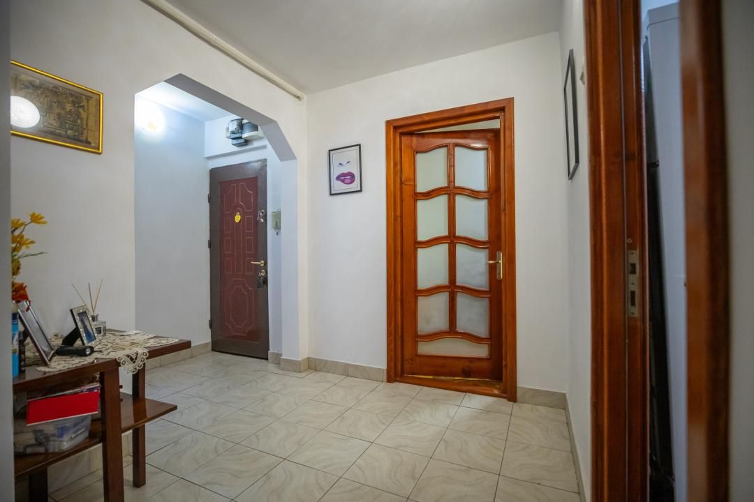 Apartament cu 3 camere decomandat de vânzare în Tomis Nord, Constanța – fotografia 9 din 22