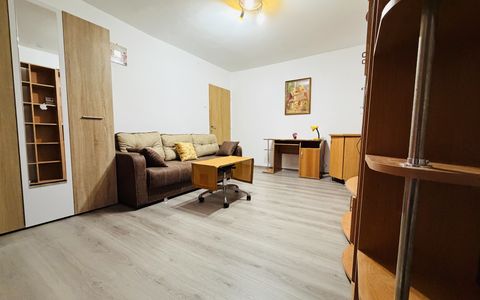 Apartament 1 camera, decomandat, 38mp utili, etaj 1, zona Circumvalatiunii