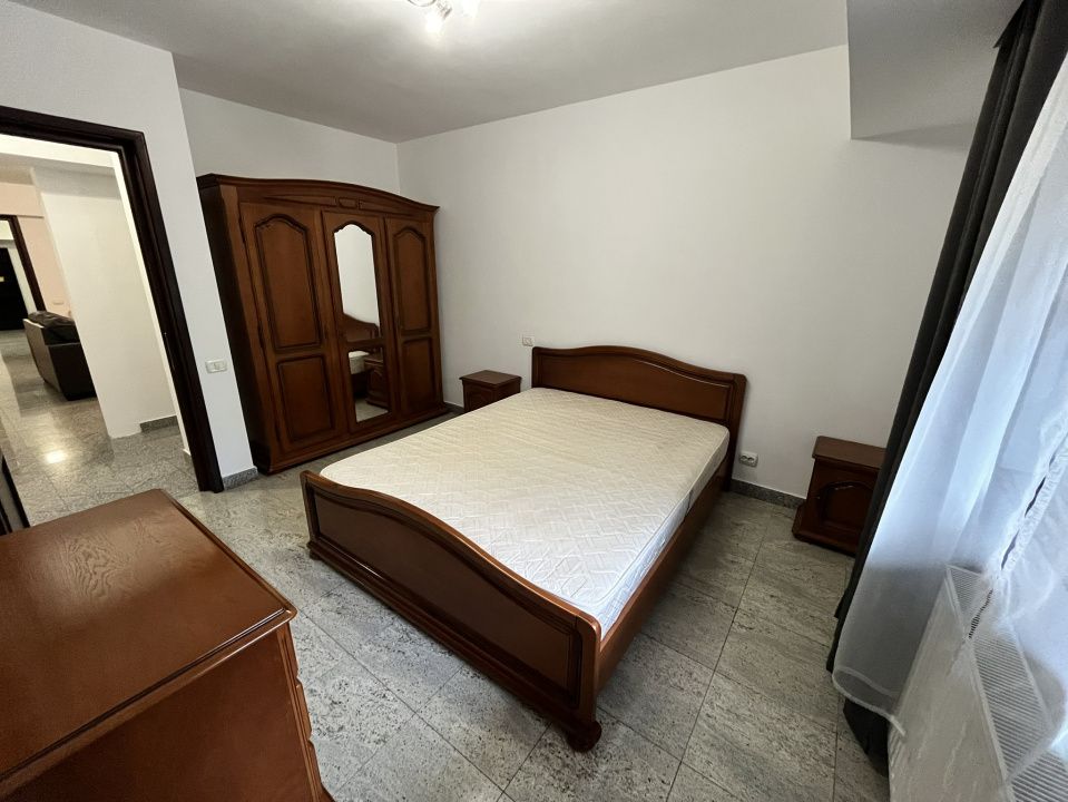 Apartament cu 5 camere de inchiriat - zona Aviatorilor – fotografia 8 din 19