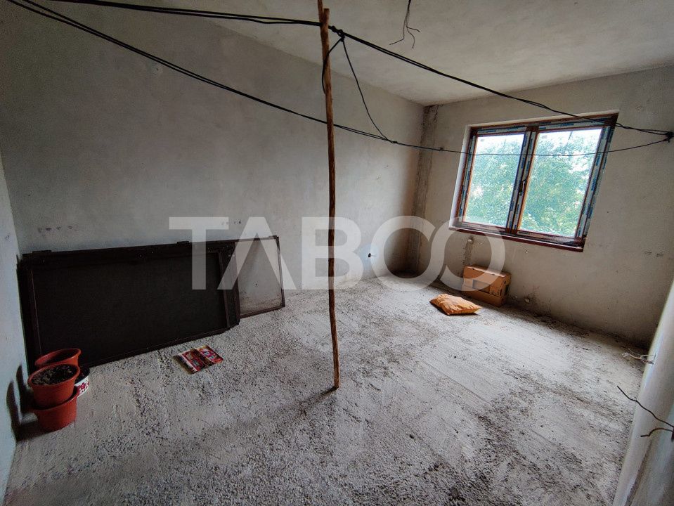 Comision 0% Casa tip duplex de vanzare 6 camere cu teren Saliste Sibiu – fotografia 14 din 16