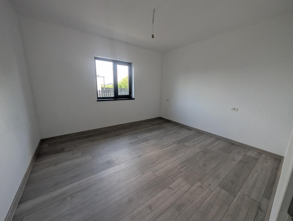 Casa deosebita 2026 Hemeius 3 dormitoare, 2 bai – fotografia 12 din 20