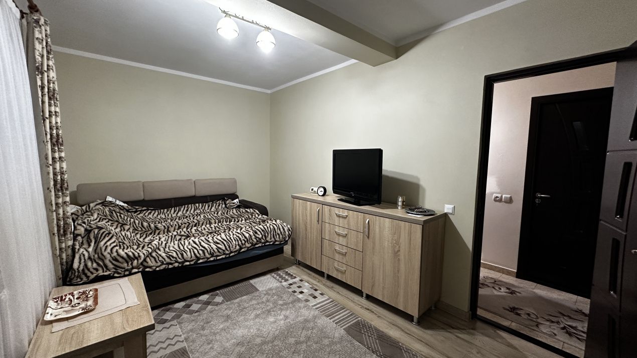 Casă Superba | CETATE Izvorului | 326 mp Teren | Curte | Terasă | Grădină – fotografia 32 din 51