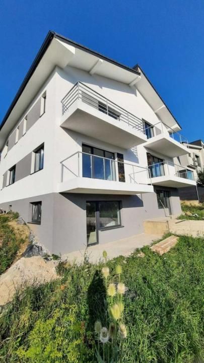 Duplex 186mp utili, panorama deosebita, zona Auchan Iris – fotografia 1 din 8