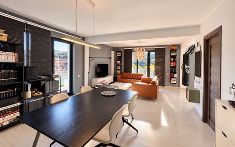 Apartament 3 camere | Terasă panoramică 50 mp | Parcare inclusă | Florești
