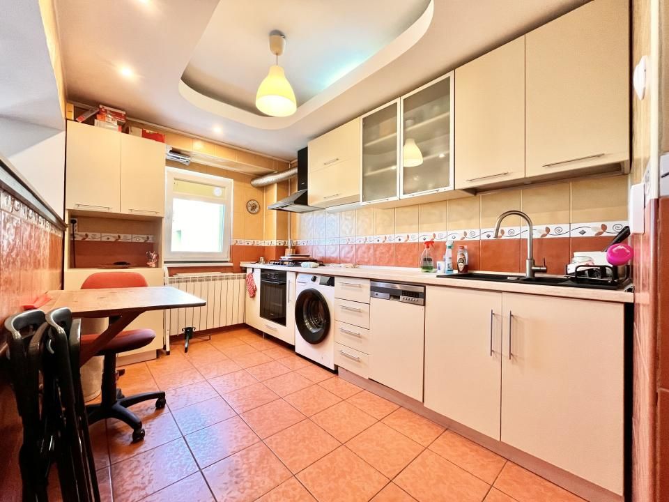 3 Camere | Matei Basarab | BL. 1996 | 81 MP | Central I Gata de Locuit – fotografia 14 din 19