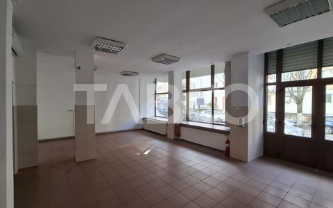 Spatiu comercial 120 mpu cu vitrina 8m si vad pietonal Valea Aurie