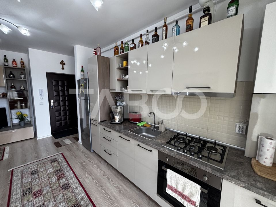 Apartament 2 camere de vanzare 38mpu si boxa zona Turnisor Sibiu – fotografia 3 din 9