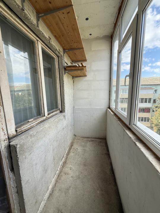 Apartament 2 camere, semidecomandat, 52 mp - Dambovita – fotografia 6 din 8