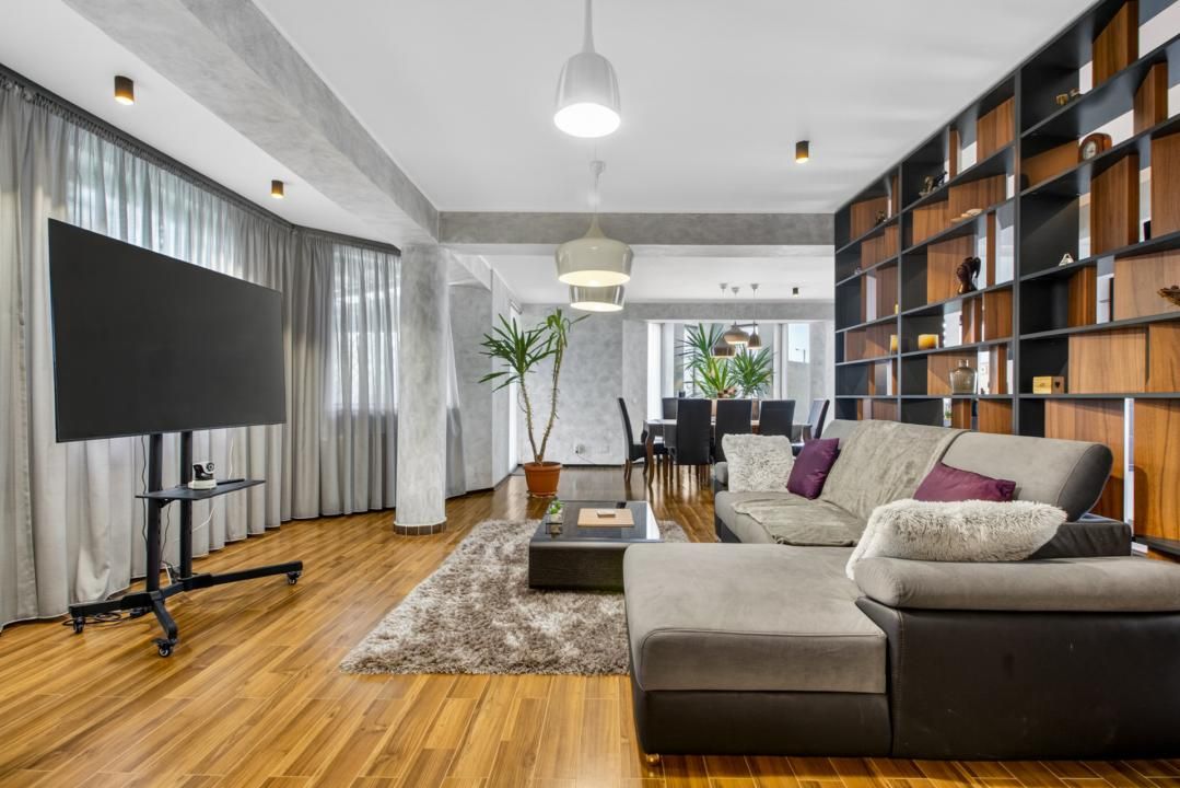 Închiriere casa modernă cu 4 dormitoare, teren 1300 mp - zona Stupini, Brasov – fotografia 2 din 26
