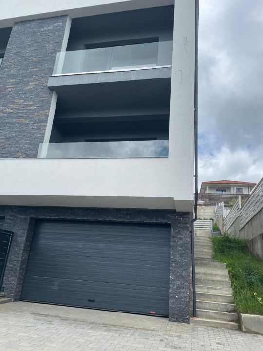 Duplex 129 mp, garaj, terasa, zona Voronet – fotografia 2 din 5