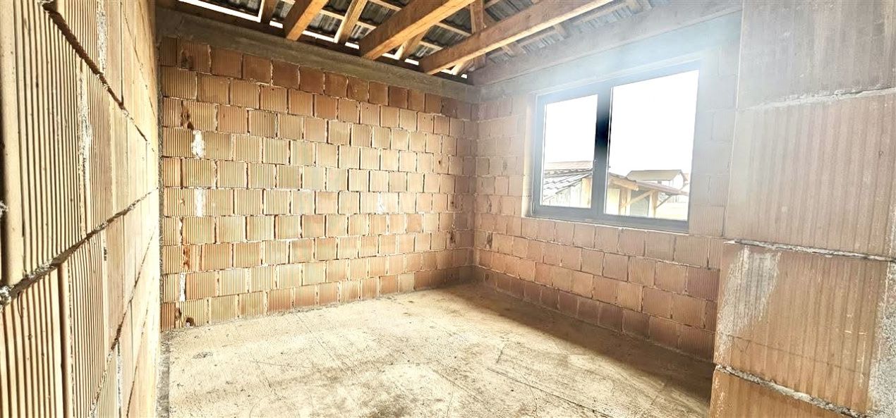 CASA NOUA PE UN NIVEL COCHETA I 75 MP I ALBA IULIA ZONA MICESTI I – fotografia 8 din 13